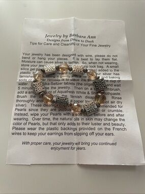 New Without Tag Homemade Jewelry By Barbara Ann Gold tone  Gemstones Bracelet